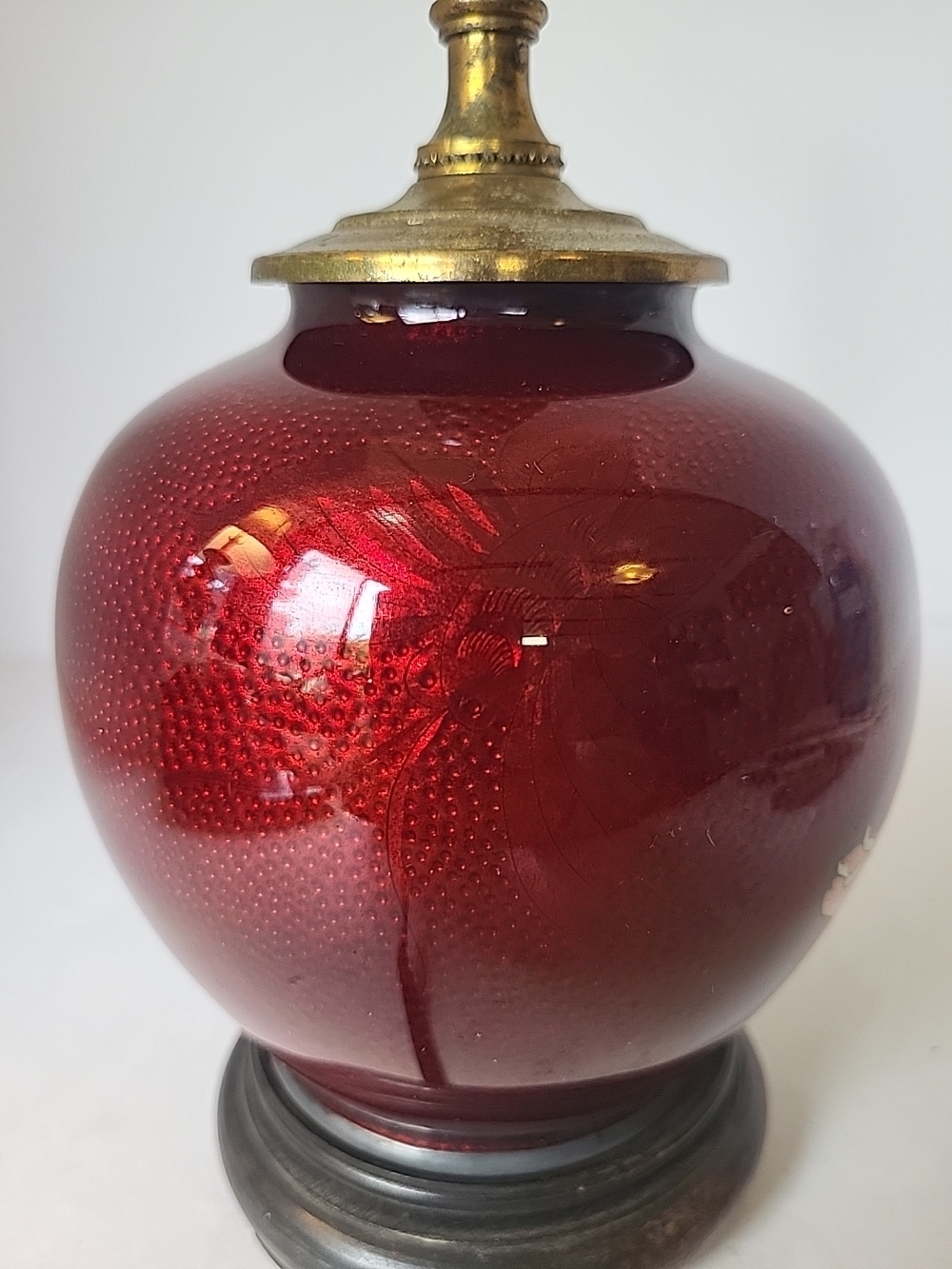 Vintage Japanese Chinoiserie Pigeonblood Red Lamp - Picture 4 of 11